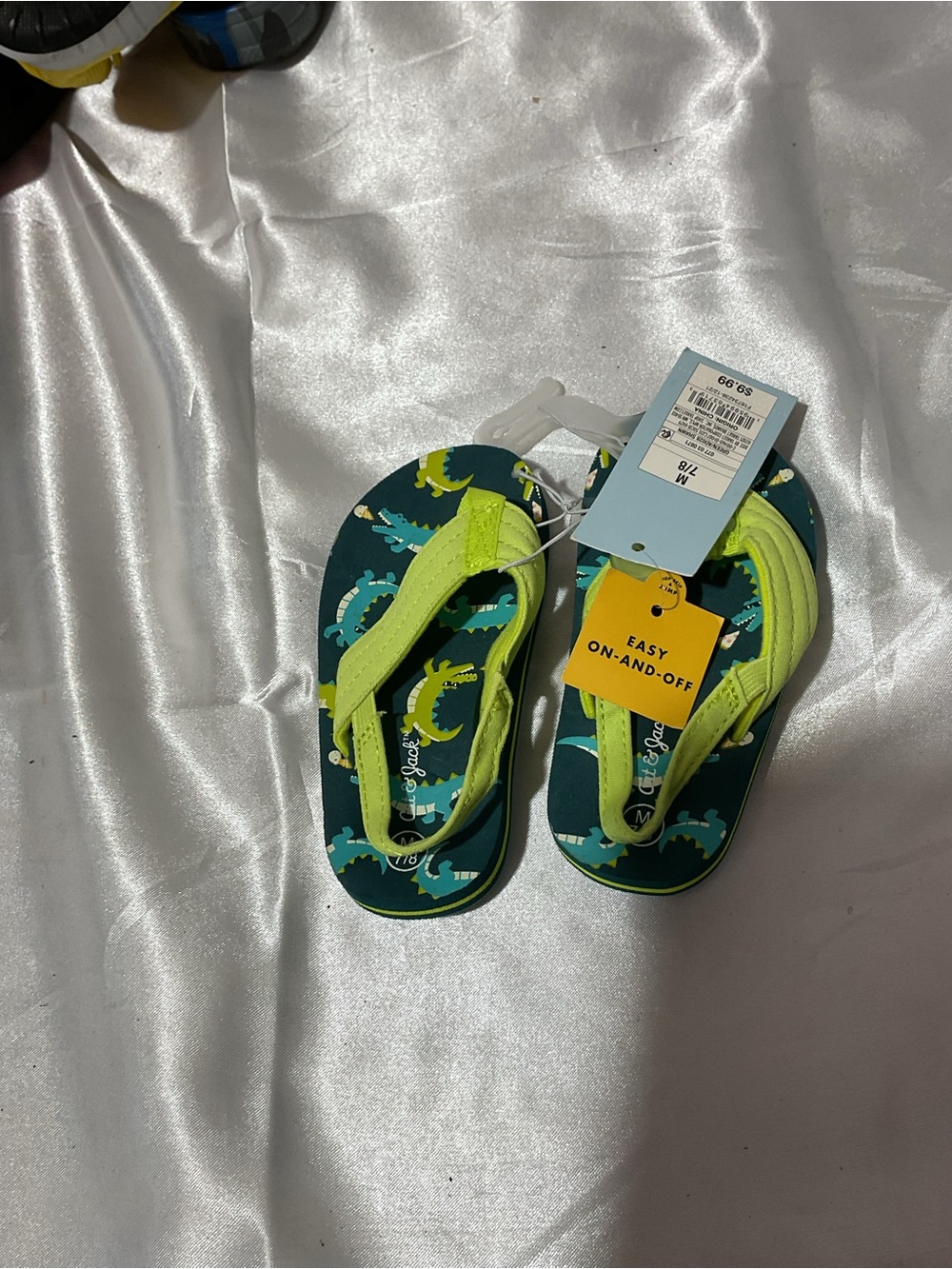 Kids Green Dinosaur Flip Flops - Easy On & Off